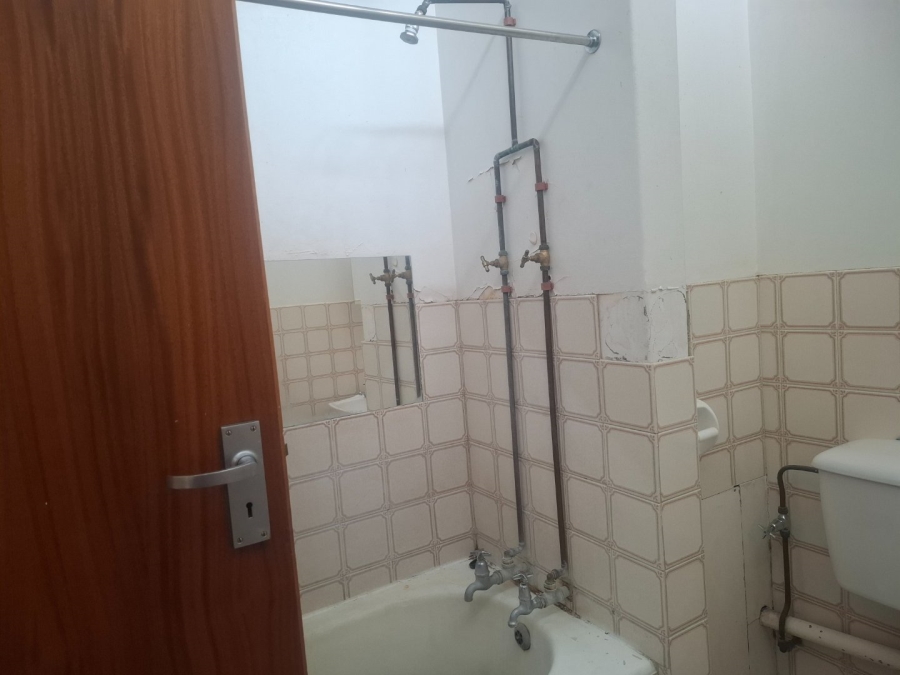 To Let 2 Bedroom Property for Rent in Kroonheuwel Free State